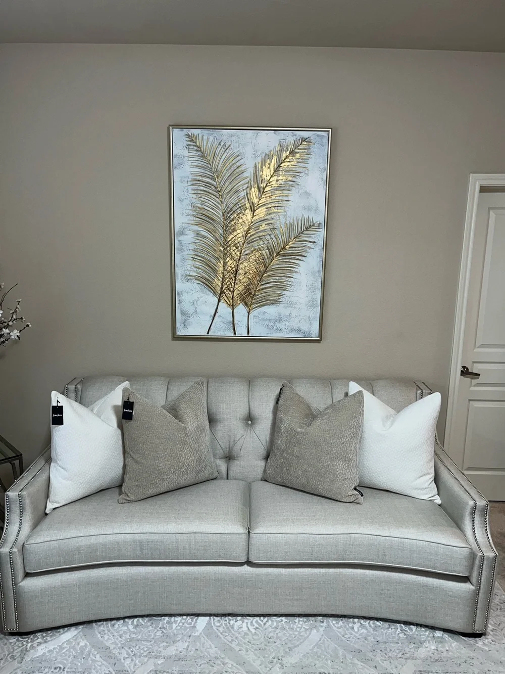 1-NWT NEIMAN MARCUS TEXTURE VELVET DESIGN DECORATIVE PILLOW (NH6200)